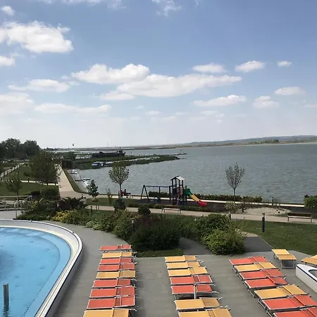 Bamboo Garden & Wellness Apartament Velence