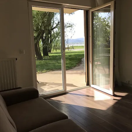 Bamboo Garden & Wellness Apartment Velence