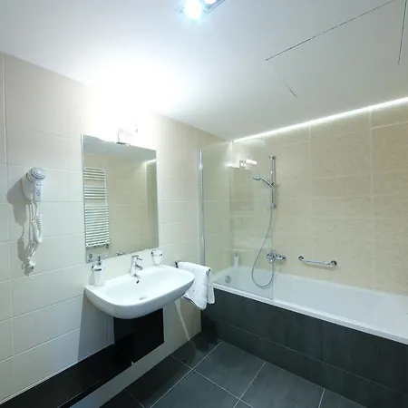 Апартаменты Bamboo Garden & Wellness Веленце