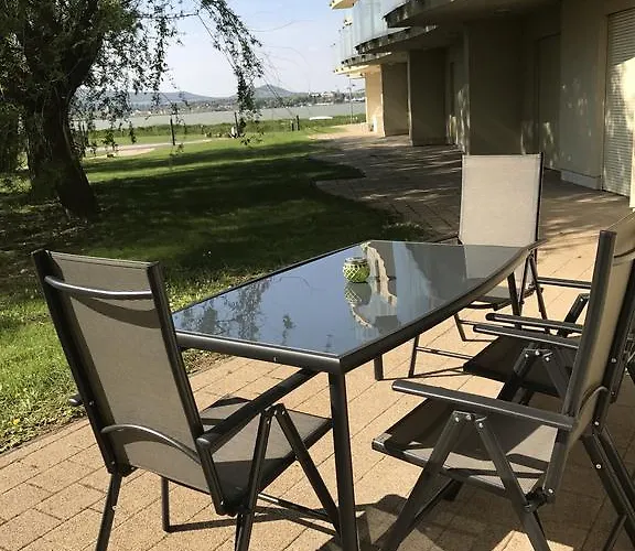 Bamboo Garden & Wellness * ולנצה